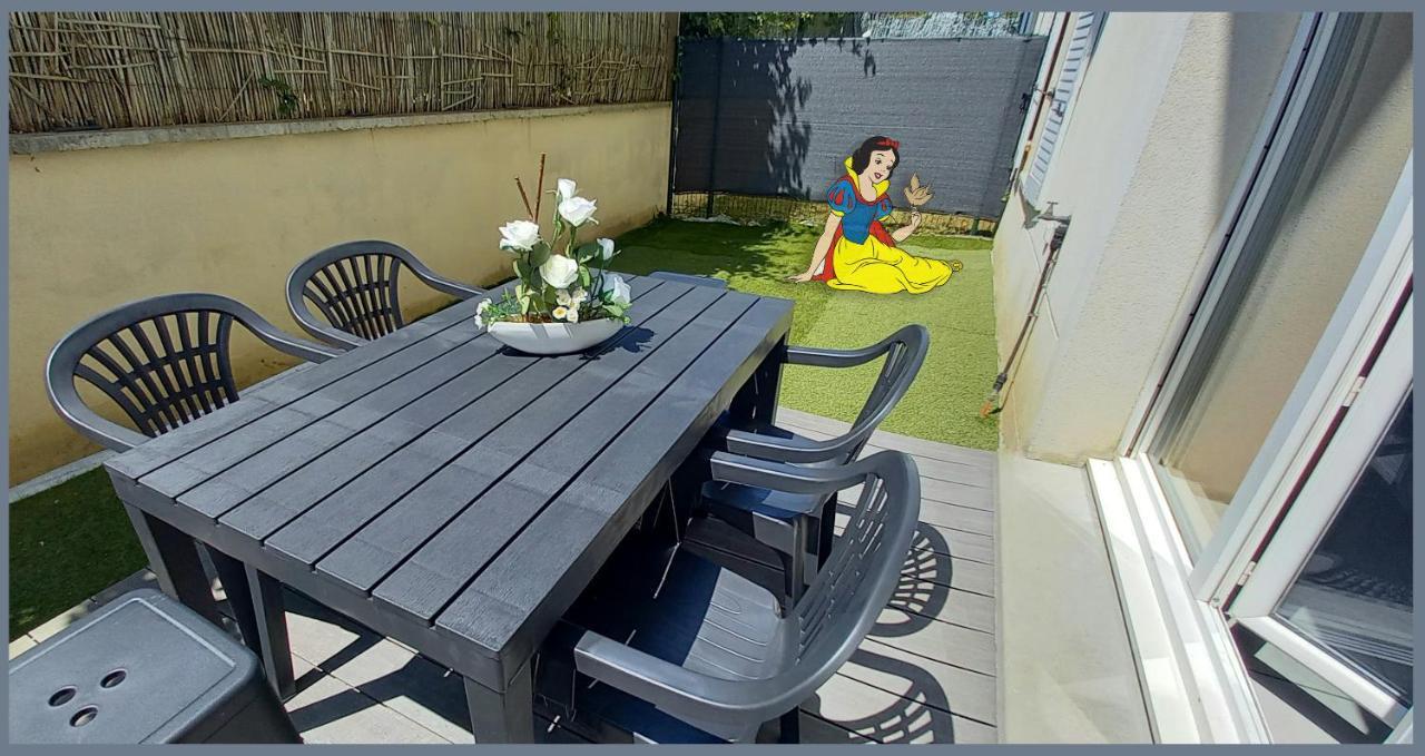 Appartement Avec Salle De Jeux Privee,10Min De Disney Transport En Commun 6 Couchages Chanteloup En Brie Exterior foto